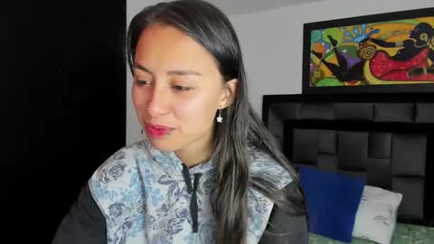 Snapshot of tatiana_valencia chatting on 02/28/25, 12:52 Tati online show from 02/28/25, 12:52