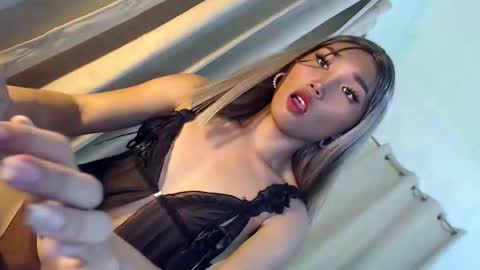 Snapshot of tatiana_wilton chatting on 03/29/26, 12:16 ANDREA online show from 03/29/26, 12:16