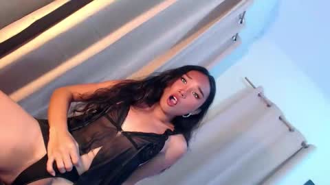 Snapshot of tatiana_wilton chatting on 04/11/26, 01:26 ANDREA online show from 04/11/26, 01:26