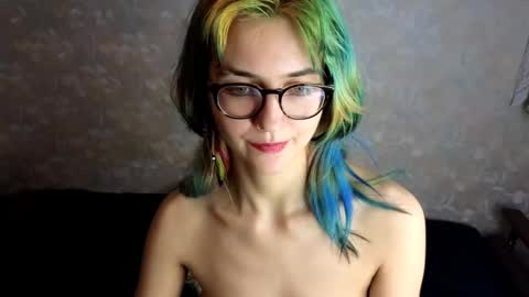 Snapshot of tatianaromanova chatting on 01/09/25, 12:03 Tatiana online show from 01/09/25, 12:03