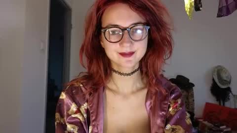 Snapshot of tatianaromanova chatting on 09/09/25, 05:01 Tatiana online show from 09/09/25, 05:01