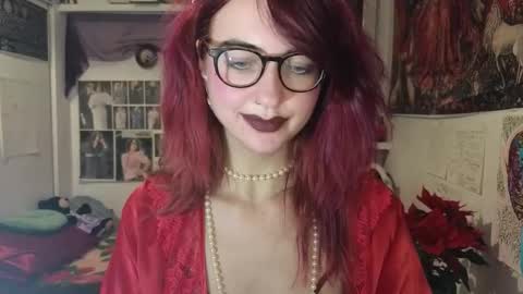 Tatiana online show from 12/21/25, 07:43