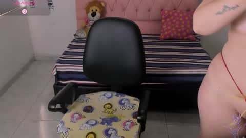 Daniela online show from 10/02/25, 05:09