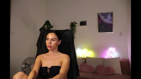 Snapshot of tatianaxoxo1 chatting on 07/29/26, 06:50 Tatiana online show from 07/29/26, 06:50
