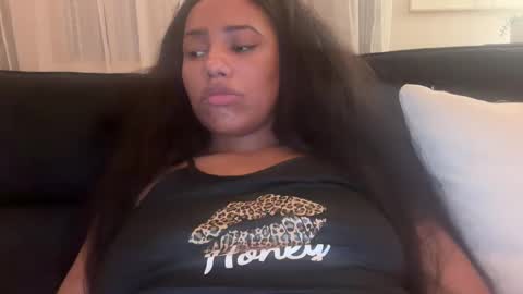 Snapshot of tatiannatease chatting on 02/16/25, 03:15 Tatianna Marie online show from 02/16/25, 03:15