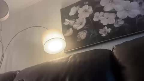 Snapshot of tatiannatease chatting on 10/14/25, 09:48 Tatianna Marie online show from 10/14/25, 09:48