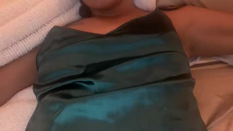 Snapshot of tatiannatease chatting on 12/03/25, 08:45 Tatianna Marie online show from 12/03/25, 08:45