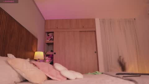 Tatiana      independent girl  online show from 02/12/26, 11:49