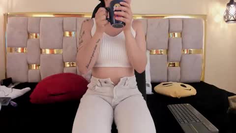 Snapshot of tattaa_3 chatting on 11/05/25, 11:54 tattaa 3 online show from 11/05/25, 11:54