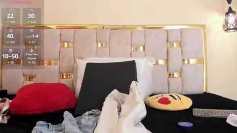 Snapshot of tattaa_3 chatting on 11/10/25, 11:53 tattaa 3 online show from 11/10/25, 11:53