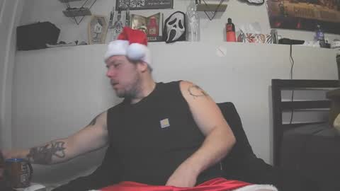 Snapshot of tattdxxx chatting on 12/04/24, 10:46 just jay1988 online show from 12/04/24, 10:46