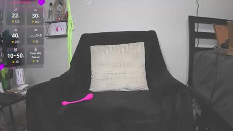 Snapshot of tattdxxx chatting on 10/16/25, 06:42 just jay1988 online show from 10/16/25, 06:42