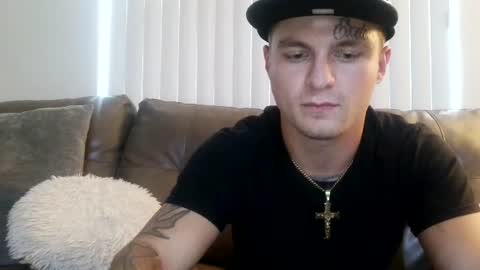 Snapshot of tattedblondec4 chatting on 07/16/26, 11:33 tattedblondec4 online show from 07/16/26, 11:33