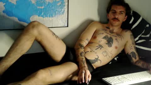 Snapshot of tattedentity chatting on 05/11/26, 11:46 David online show from 05/11/26, 11:46