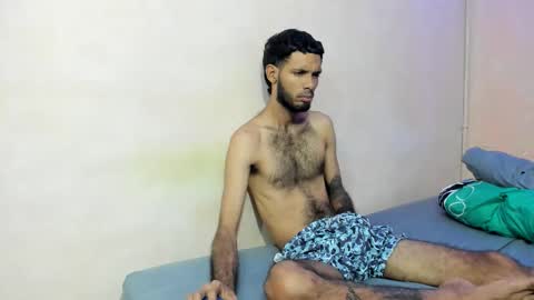 Snapshot of tatto_destroyer chatting on 03/27/26, 11:54 Fernando online show from 03/27/26, 11:54