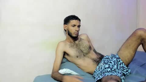 Snapshot of tatto_destroyer chatting on 03/31/26, 10:54 Fernando online show from 03/31/26, 10:54