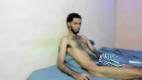 Snapshot of tatto_destroyer chatting on 04/16/26, 01:56 Fernando online show from 04/16/26, 01:56