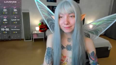 tattoo_artbaby online show from 10/30/25, 01:40