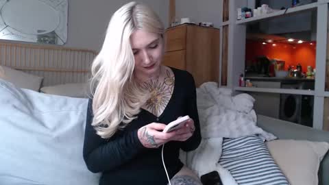 tattoobbgirl online show from 02/24/25, 02:58