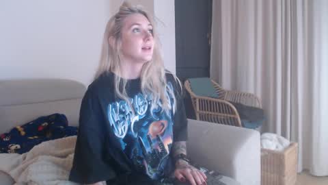 tattoobbgirl online show from 11/23/25, 05:46