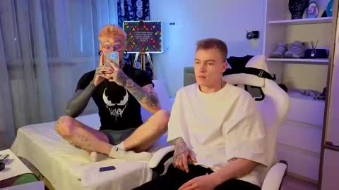 Alex but u can call me Theo online show from 01/08/26, 02:52