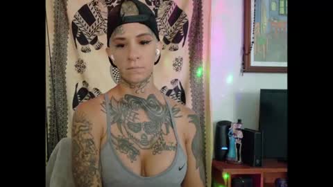 Snapshot of tattooed_natalia chatting on 07/27/26, 04:36 Natalia 3 online show from 07/27/26, 04:36