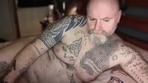 Tattooeddilf 01 online show from 01/19/25, 10:49