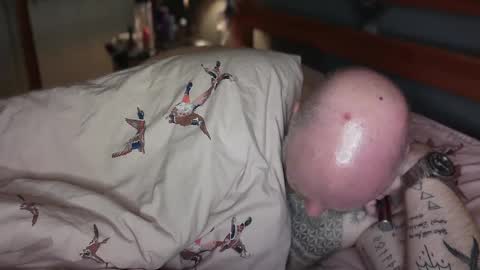 Tattooeddilf 01 online show from 01/23/25, 02:02