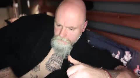 Tattooeddilf 01 online show from 11/17/25, 10:15