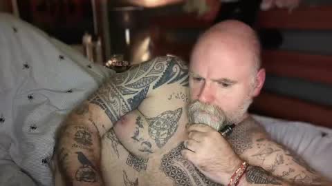 Tattooeddilf 01 online show from 12/05/25, 01:36