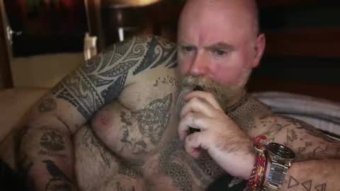 Tattooeddilf 01 online show from 02/04/26, 12:49