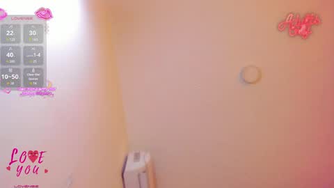 Snapshot of tattoofox_ chatting on 05/31/26, 09:27 Tatoo foxx online show from 05/31/26, 09:27
