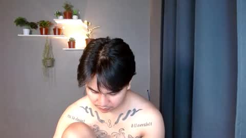 Snapshot of tattooguy1209 chatting on 12/04/25, 10:24 zareen online show from 12/04/25, 10:24