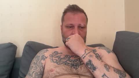 Snapshot of tattoomanforgirls chatting on 04/03/26, 10:24 tattoomanforgirls online show from 04/03/26, 10:24