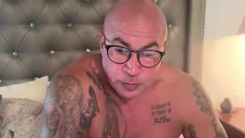 Snapshot of tattoosandabs chatting on 02/05/25, 03:31 tattoosandabs online show from 02/05/25, 03:31