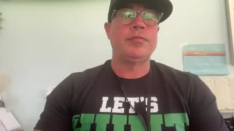 Snapshot of tattoosandabs chatting on 02/09/25, 04:29 tattoosandabs online show from 02/09/25, 04:29