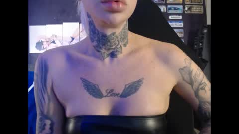 Snapshot of tatuada_safada chatting on 03/16/26, 06:39 tatuada_safada online show from 03/16/26, 06:39