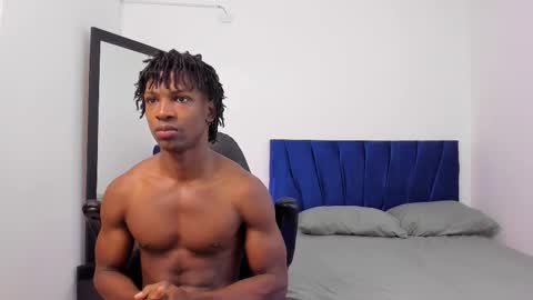 Snapshot of tau_montes chatting on 10/05/25, 01:53 tau_montes online show from 10/05/25, 01:53