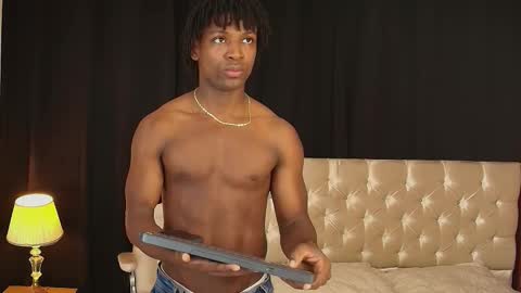 tau_montes online show from 02/01/26, 02:32