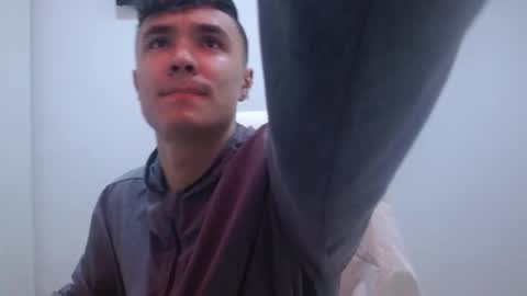 Snapshot of taurus4k chatting on 12/12/24, 05:31 taurus4k online show from 12/12/24, 05:31