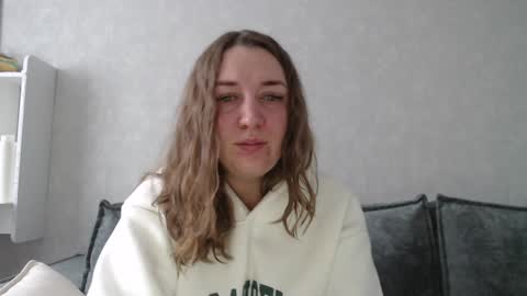 Snapshot of taxxxu chatting on 12/08/24, 09:13 Diana online show from 12/08/24, 09:13