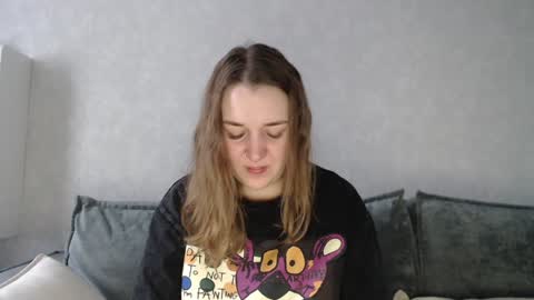 Snapshot of taxxxu chatting on 12/30/24, 07:37 Diana online show from 12/30/24, 07:37