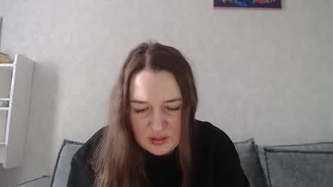 Snapshot of taxxxu chatting on 02/20/25, 07:23 Diana online show from 02/20/25, 07:23