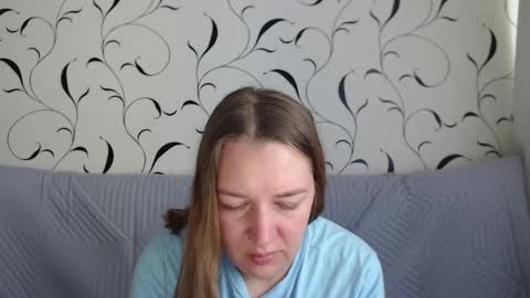 Snapshot of taxxxu chatting on 09/23/25, 06:27 Diana online show from 09/23/25, 06:27