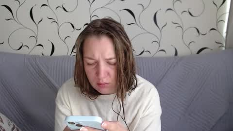 Snapshot of taxxxu chatting on 10/01/25, 06:19 Diana online show from 10/01/25, 06:19