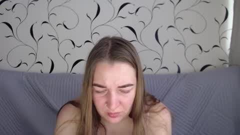 Snapshot of taxxxu chatting on 10/02/25, 06:20 Diana online show from 10/02/25, 06:20