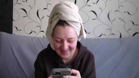 Snapshot of taxxxu chatting on 03/13/26, 06:53 Diana online show from 03/13/26, 06:53