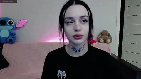 Taya online show from 03/10/25, 06:56