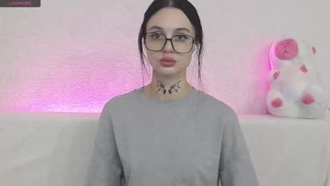 Taya online show from 09/30/25, 07:19