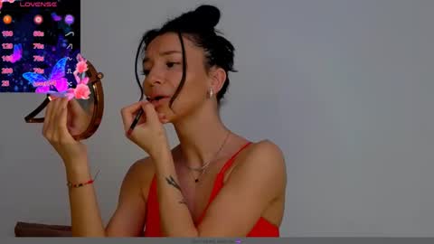 TayaKayan online show from 12/19/24, 02:56